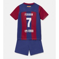 Koszulka piłkarska Barcelona Ferran Torres #7 Strój Domowy dla dzieci 2023-24 tanio Krótki Rękaw (+ Krótkie spodenki)